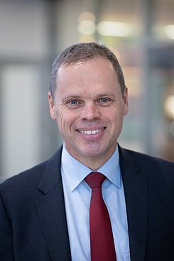 Herr Prof. Dr. Peter Witt